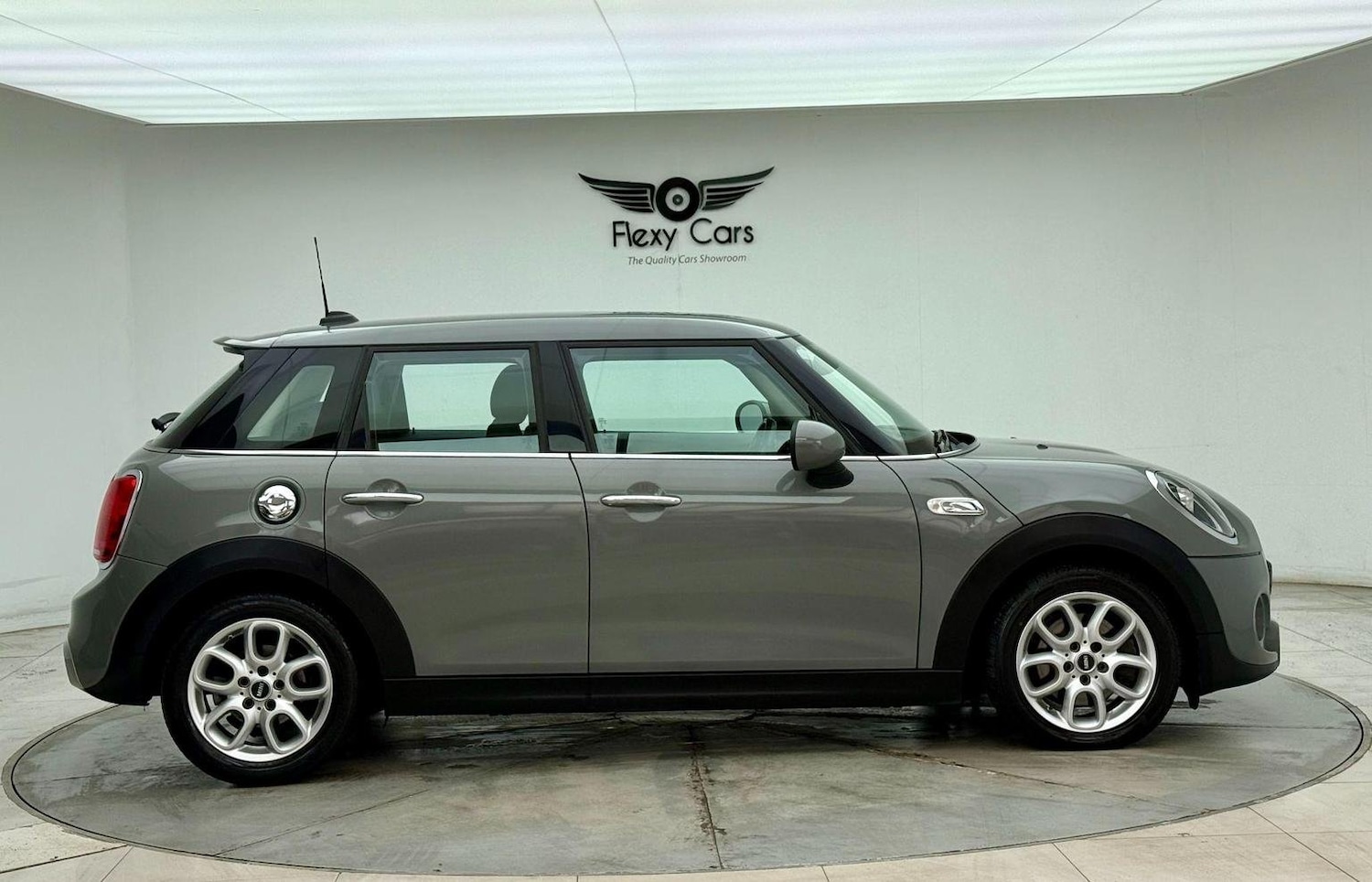 Used MINI Hatch 2018 for sale - 76794699: Photo 6