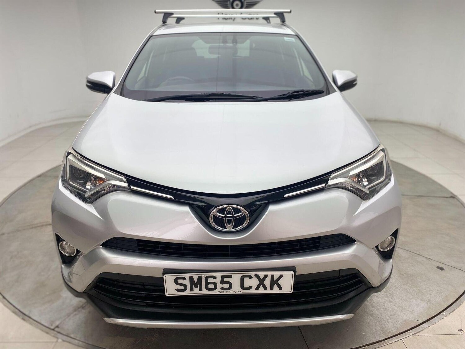 Used Toyota RAV4 2015 for sale - 76744179: Photo 10