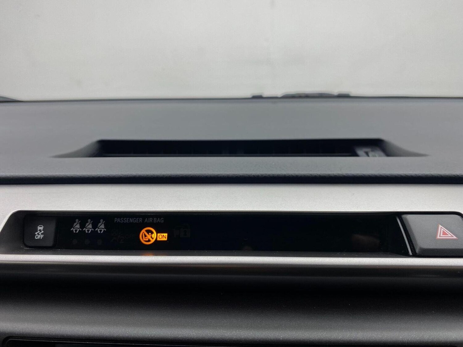 Used Toyota RAV4 2015 for sale - 76744179: Photo 39