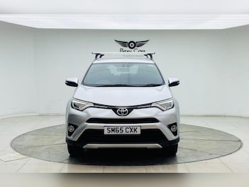 Used Toyota RAV4 2015 for sale - 76744179: Photo