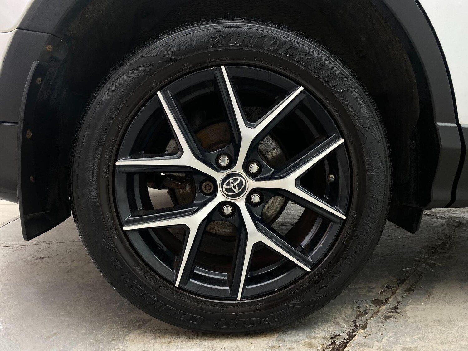 Used Toyota RAV4 2015 for sale - 76744179: Photo 40