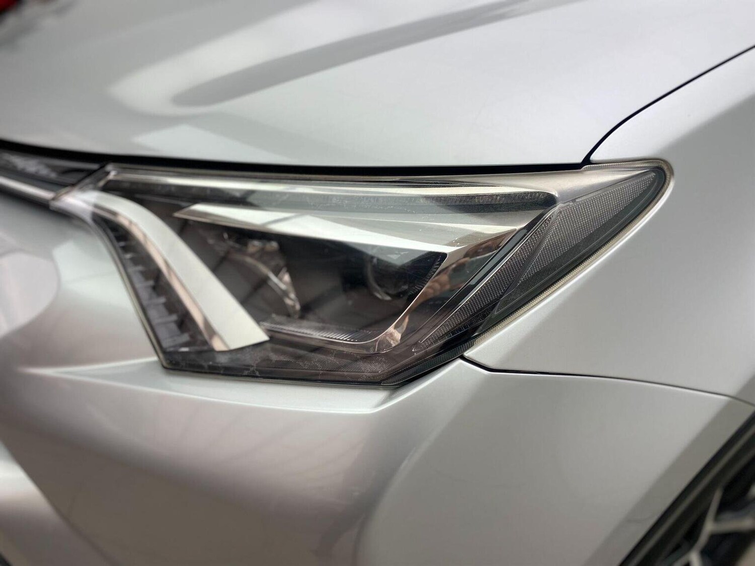 Used Toyota RAV4 2015 for sale - 76744179: Photo 52