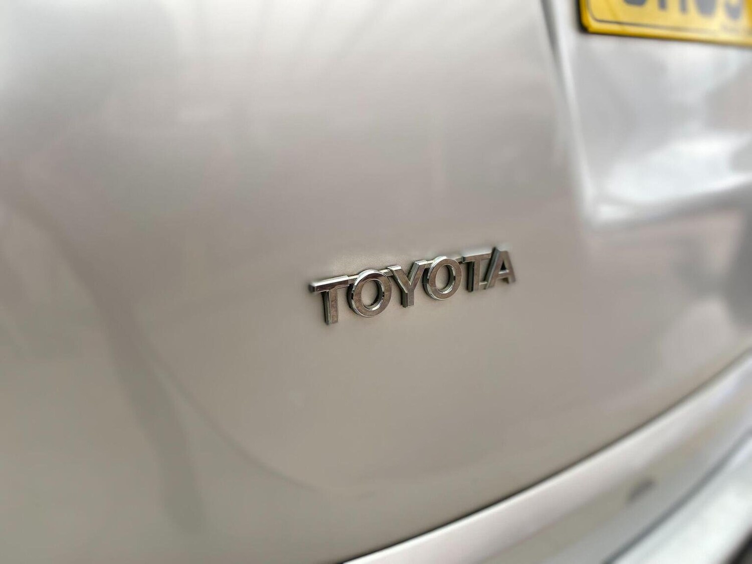 Used Toyota RAV4 2015 for sale - 76744179: Photo 55