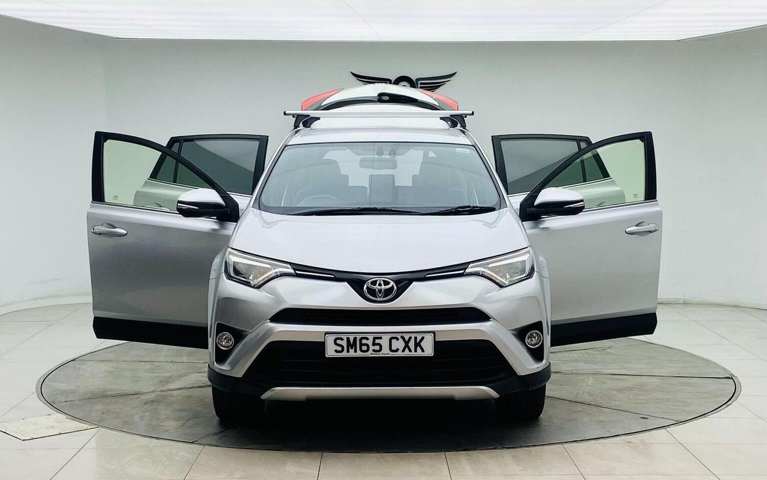 Used Toyota RAV4 2015 for sale - 76744179: Photo 9