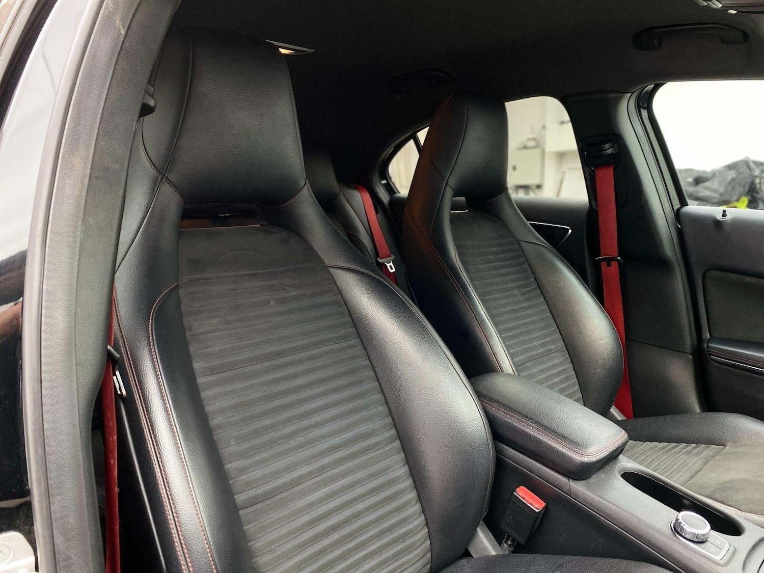 Used Mercedes-Benz A-Class 2013 for sale - 76794521: Photo 33