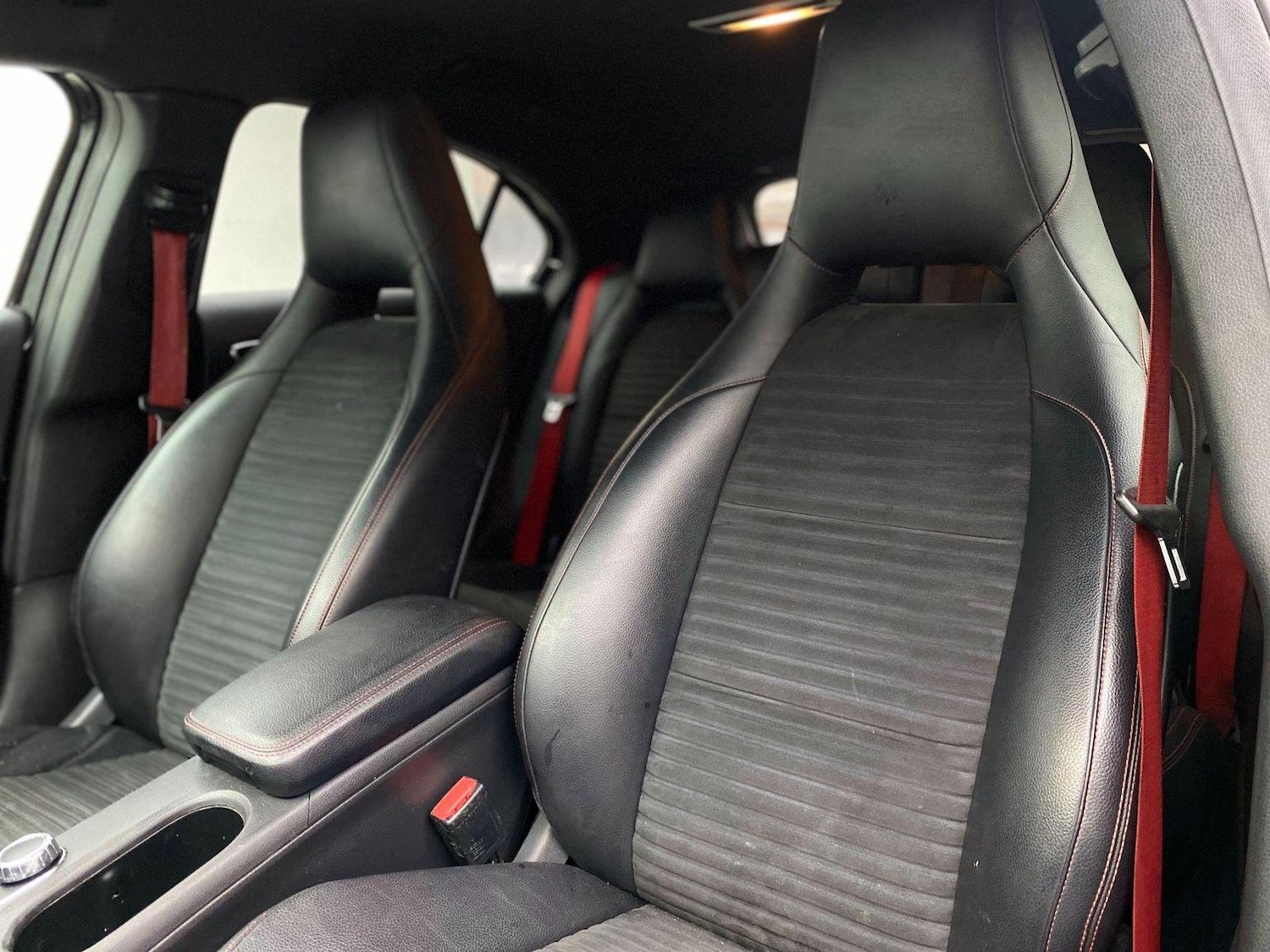 Used Mercedes-Benz A-Class 2013 for sale - 76794521: Photo 36