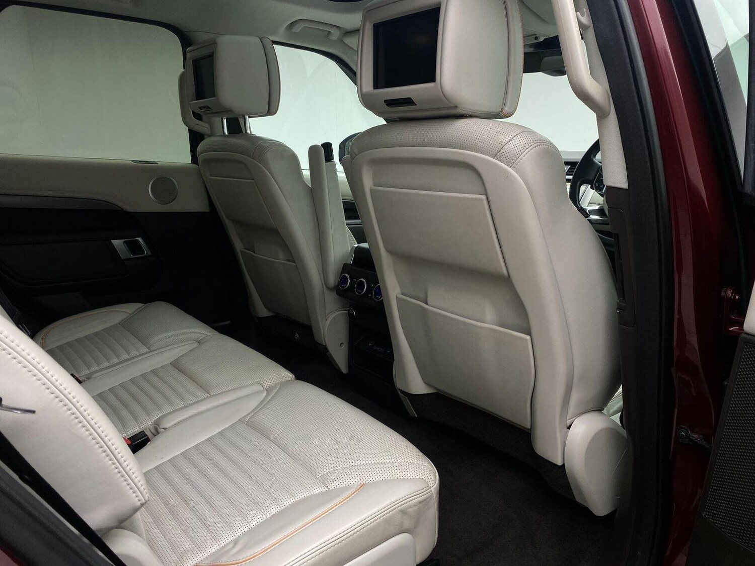 Used Land Rover Discovery 2017 for sale - 76744181: Photo 34