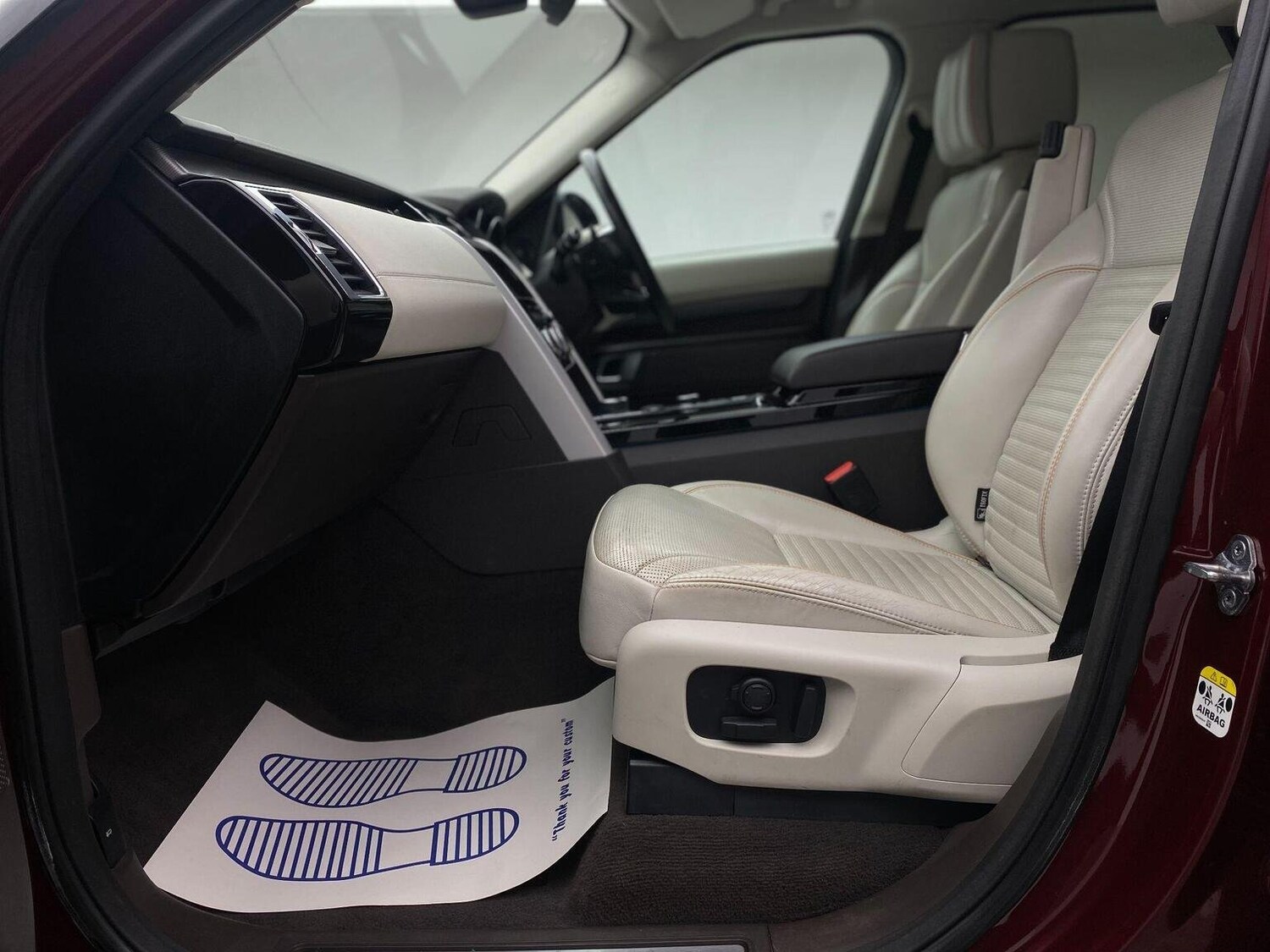 Used Land Rover Discovery 2017 for sale - 76744181: Photo 62