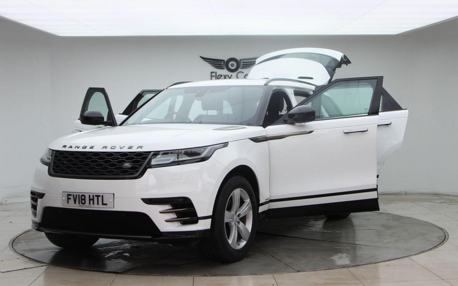 Used Land Rover Range Rover Velar 2018 for sale - 76794554: Photo 11