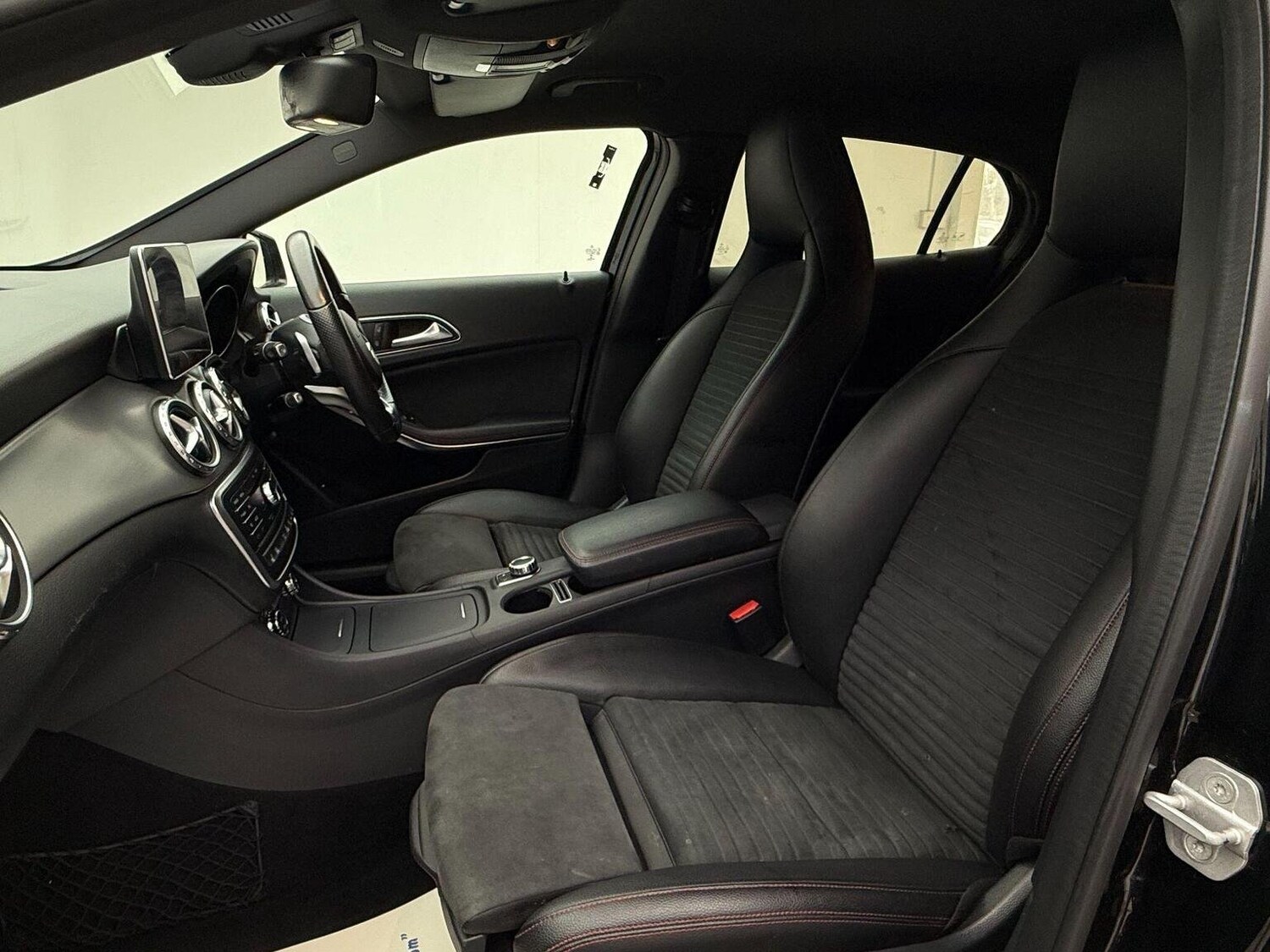 Used Mercedes-Benz GLA 2016 for sale - 76744194: Photo 39