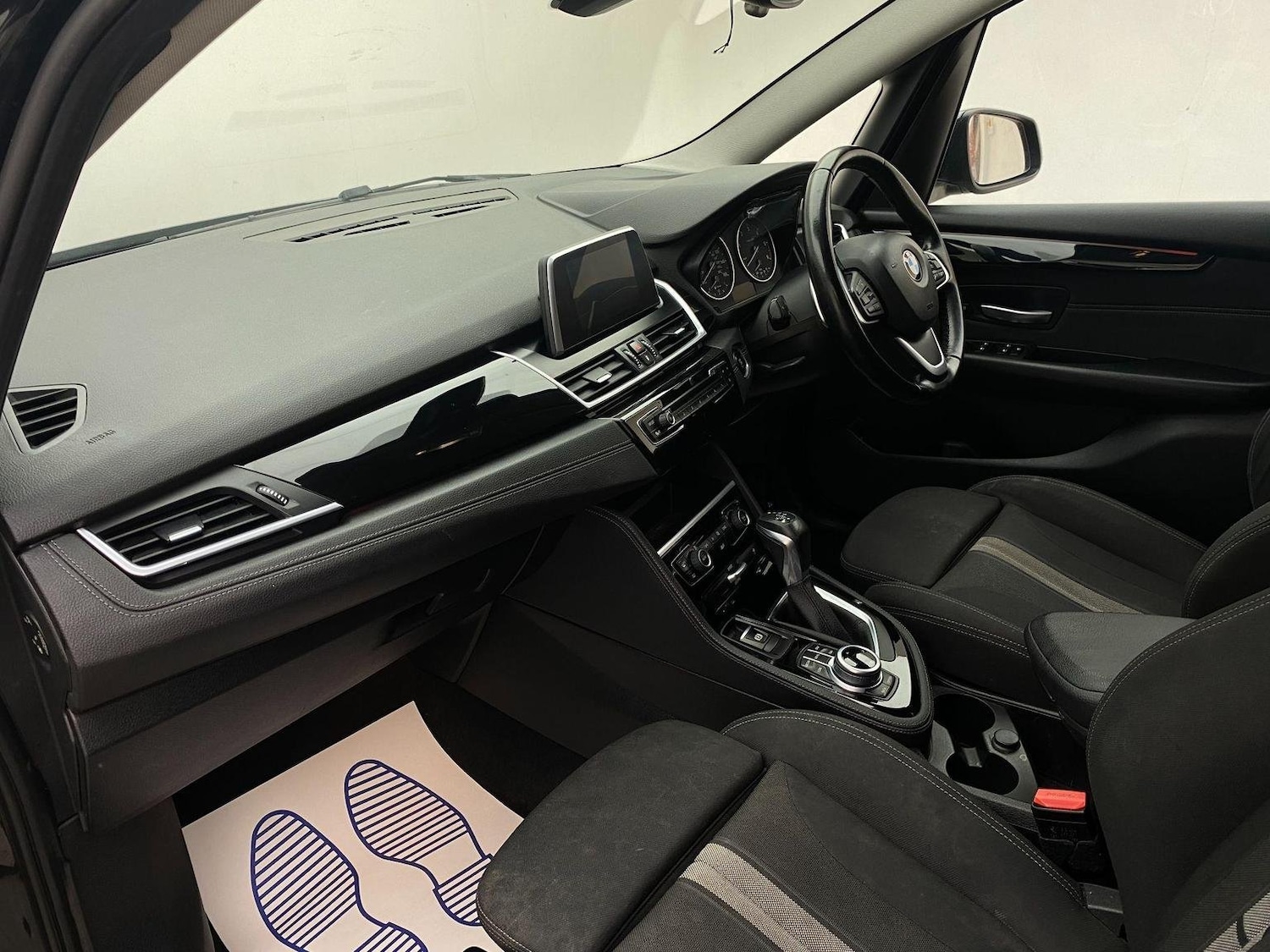 Used BMW 2 Series 2017 for sale - 76744257: Photo 5