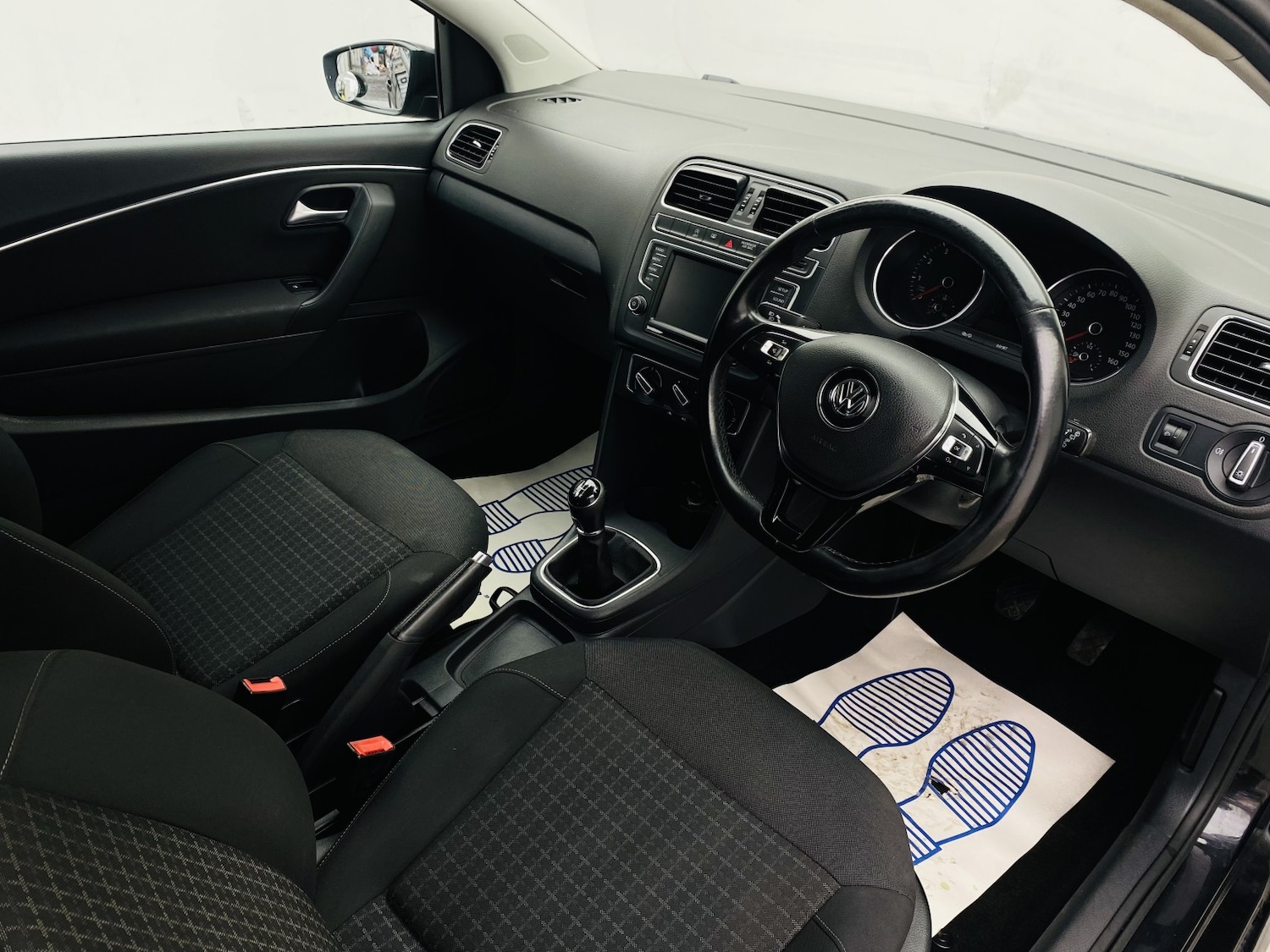 Used Volkswagen Polo 2014 for sale - 77277441: Photo 37