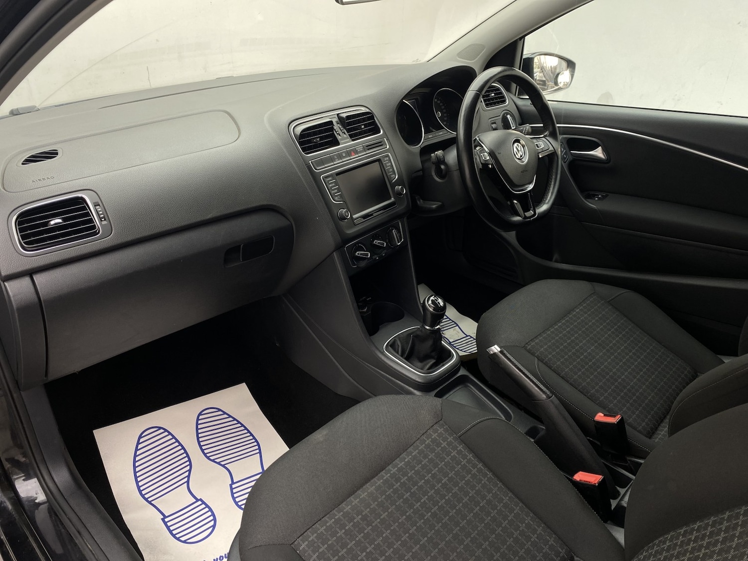 Used Volkswagen Polo 2014 for sale - 77277441: Photo 40