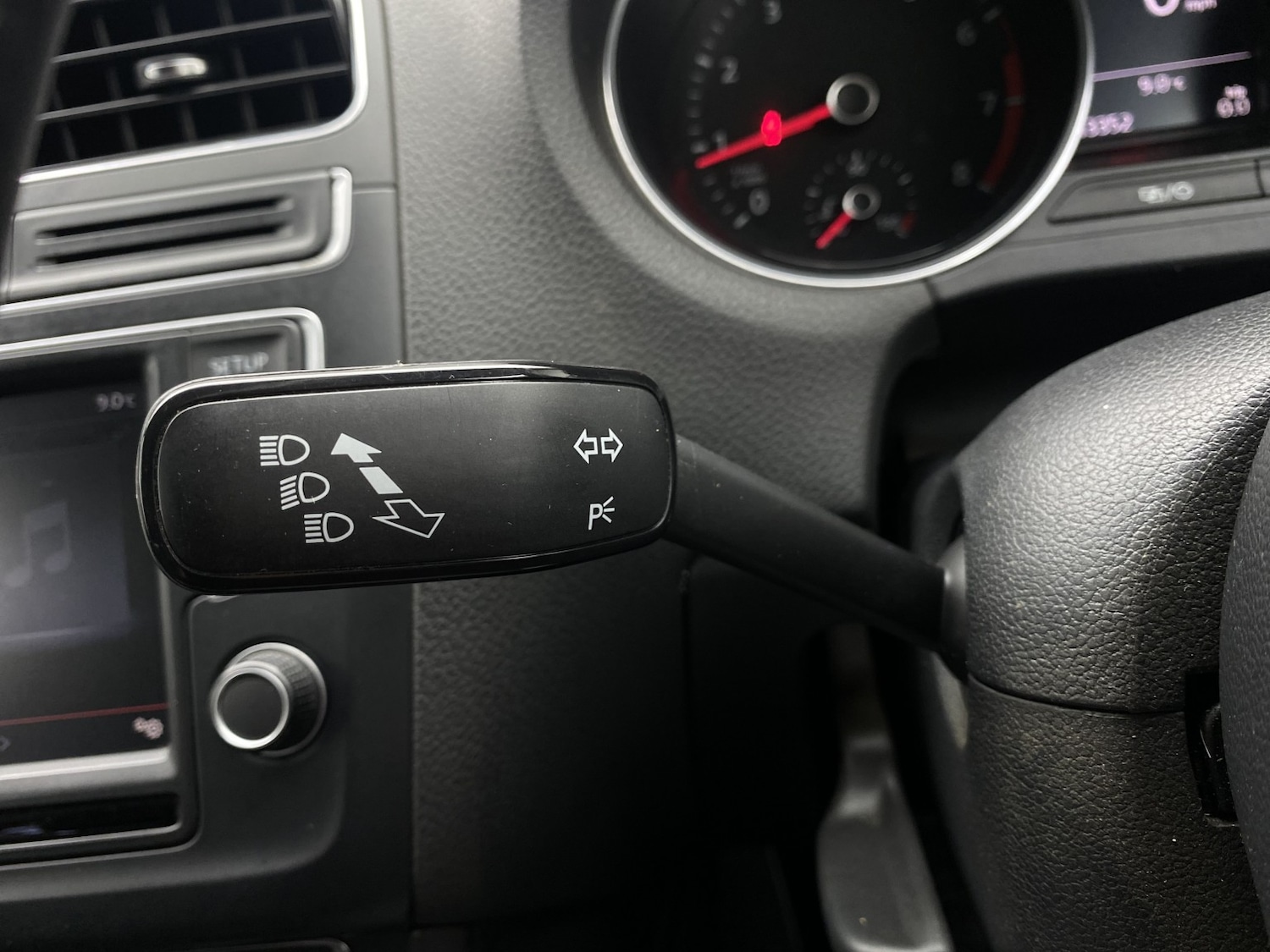 Used Volkswagen Polo 2014 for sale - 77277441: Photo 52