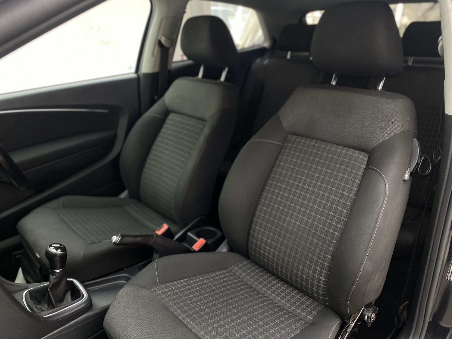 Used Volkswagen Polo 2014 for sale - 77277441: Photo 6