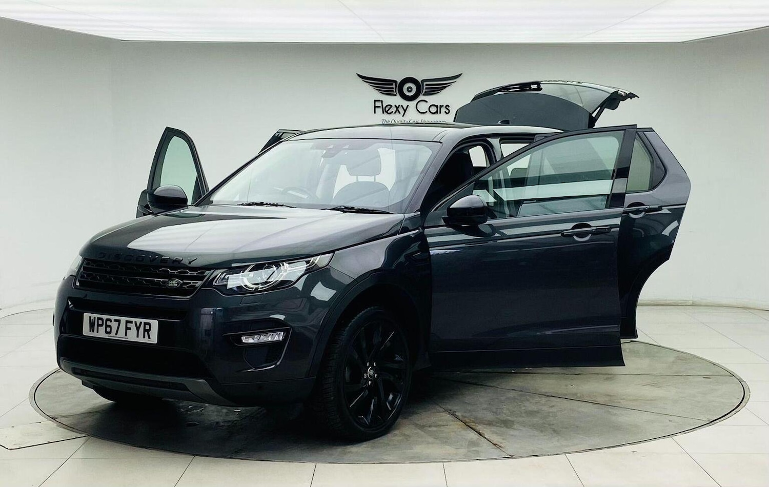 Used Land Rover Discovery Sport 2017 for sale - 76744162: Photo 12