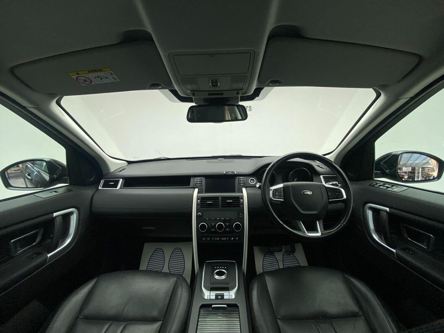 Used Land Rover Discovery Sport 2017 for sale - 76744162: Photo 27