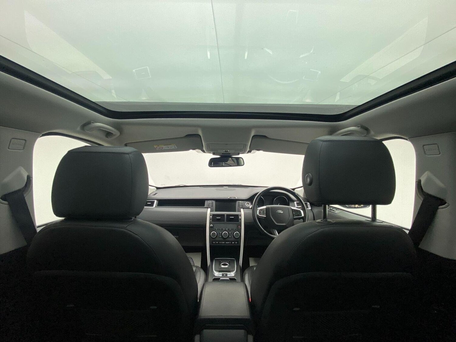 Used Land Rover Discovery Sport 2017 for sale - 76744162: Photo 28