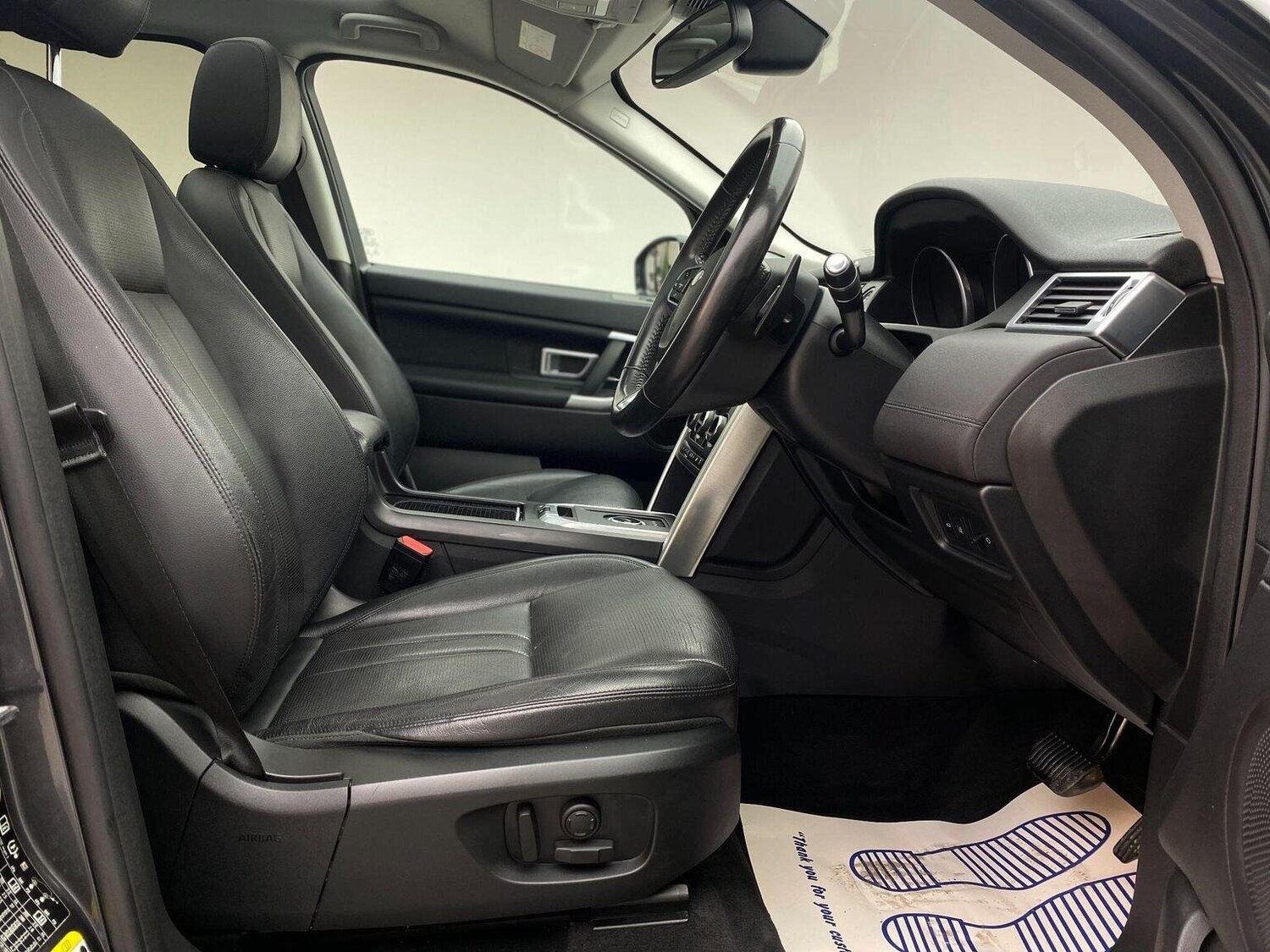 Used Land Rover Discovery Sport 2017 for sale - 76744162: Photo 29