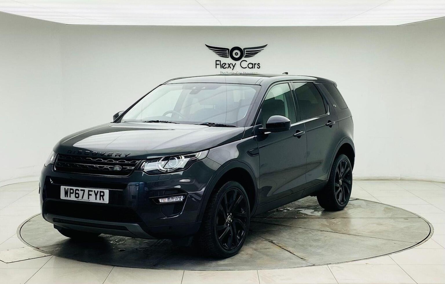 Used Land Rover Discovery Sport 2017 for sale - 76744162: Photo 4
