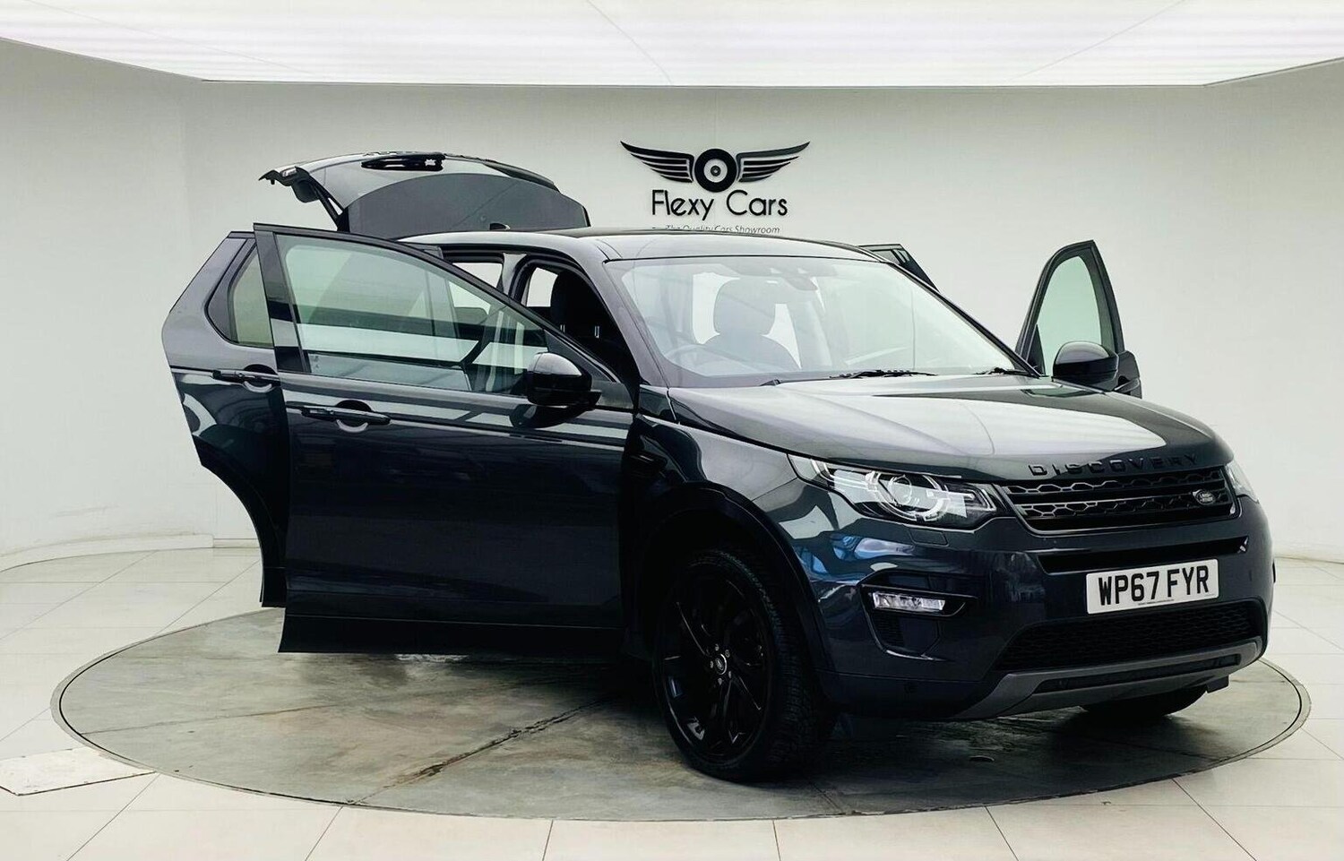 Used Land Rover Discovery Sport 2017 for sale - 76744162: Photo 6