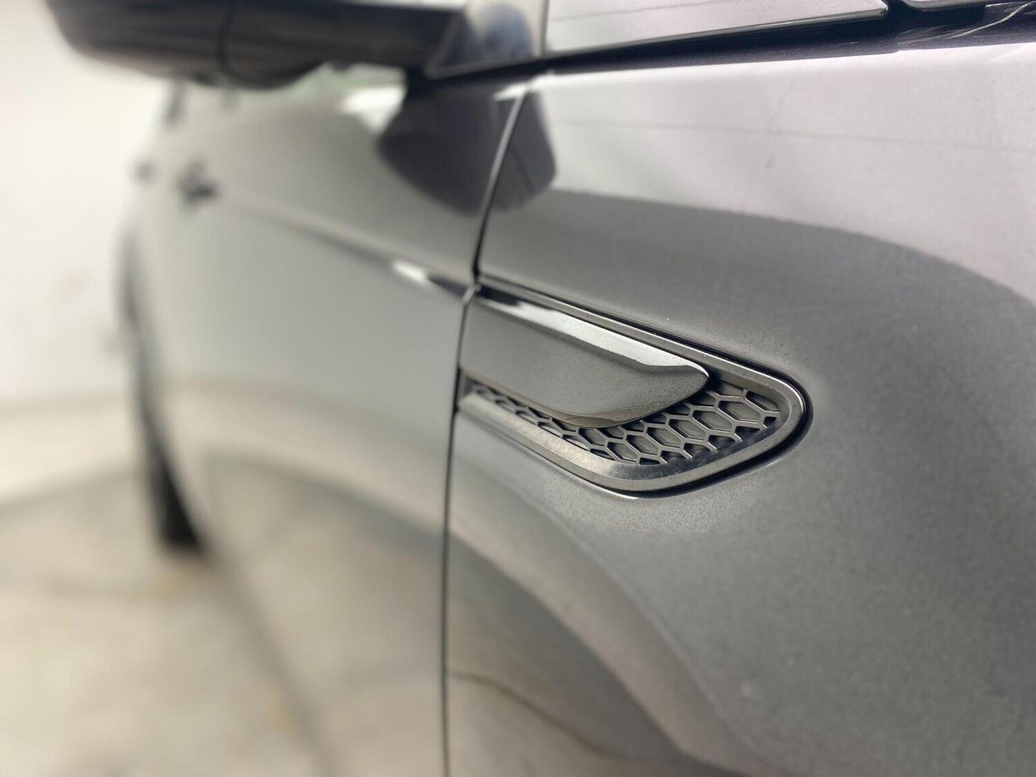 Used Land Rover Discovery Sport 2017 for sale - 76744162: Photo 62