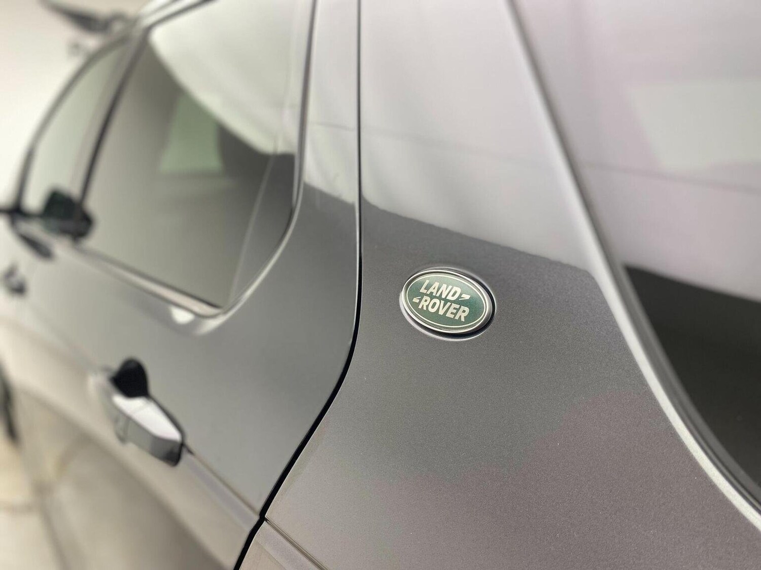 Used Land Rover Discovery Sport 2017 for sale - 76744162: Photo 68