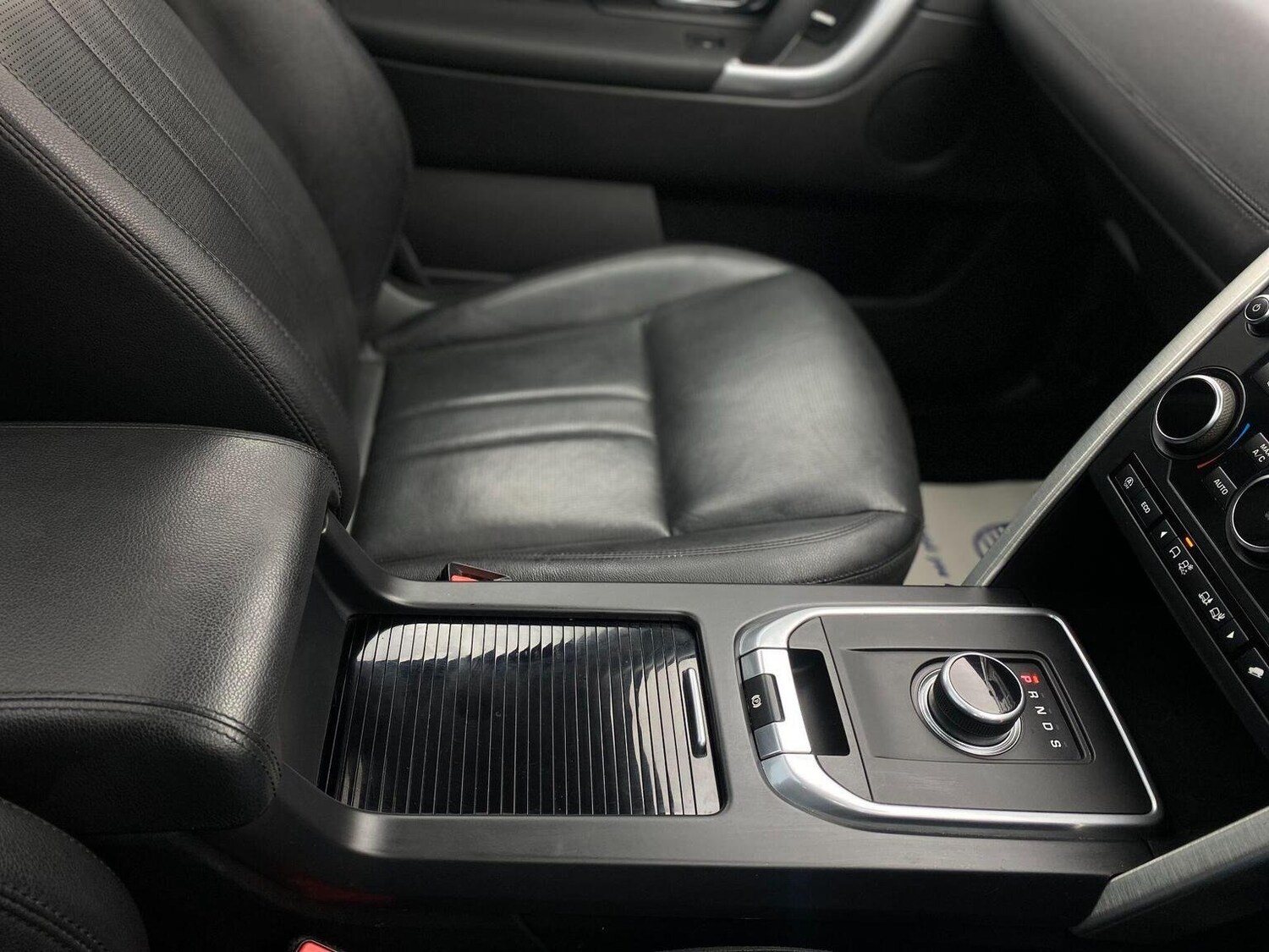 Used Land Rover Discovery Sport 2017 for sale - 76744162: Photo 72