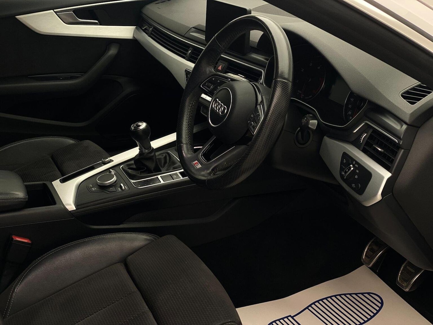 Used Audi A5 2017 for sale - 76744158: Photo 2