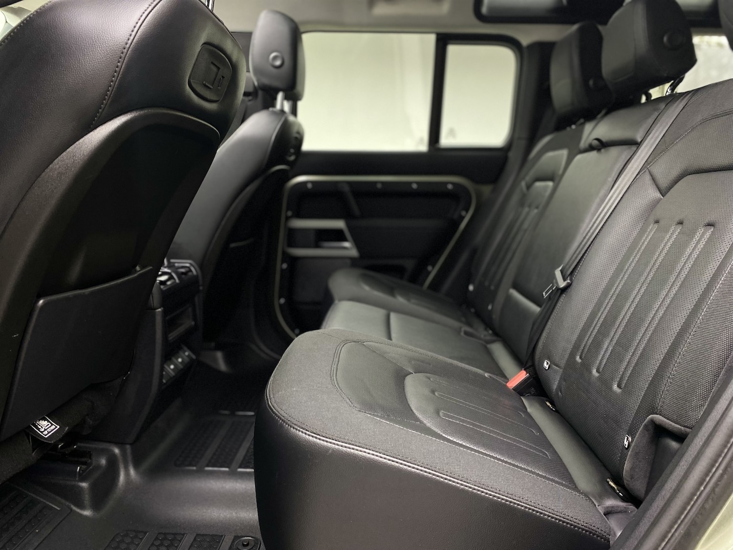 Used Land Rover Defender 110 2020 for sale - 76769804: Photo 50