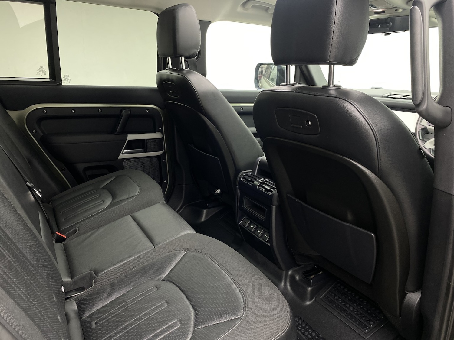 Used Land Rover Defender 110 2020 for sale - 76769804: Photo 55