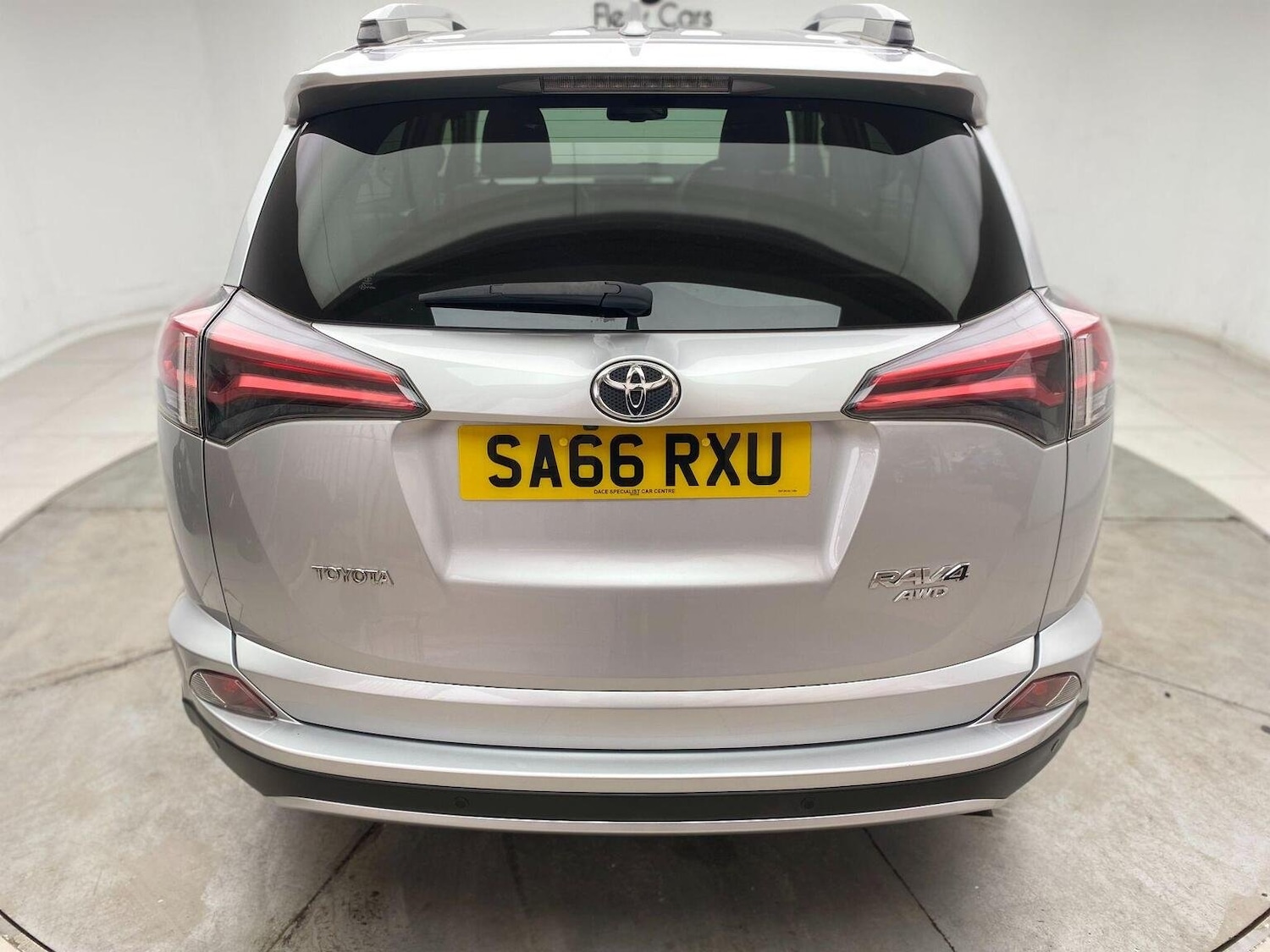 Used Toyota RAV4 2016 for sale - 76744184: Photo 18