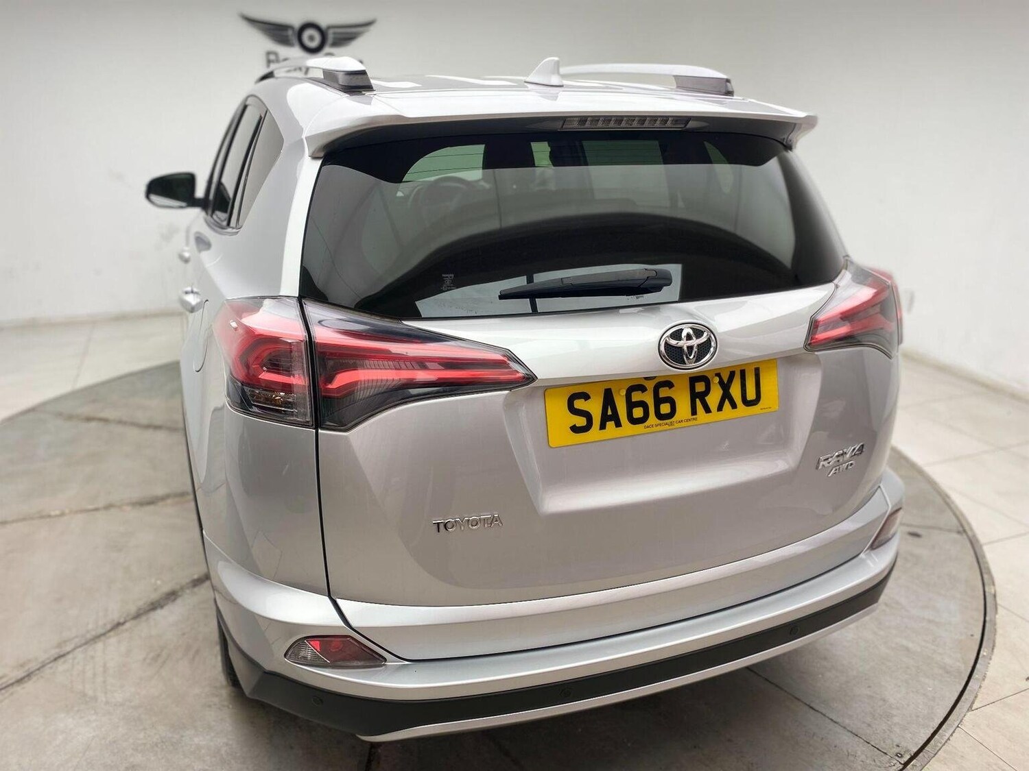 Used Toyota RAV4 2016 for sale - 76744184: Photo 19