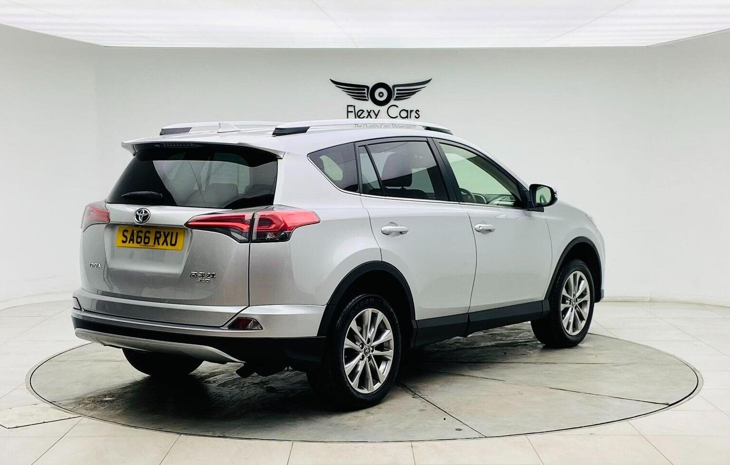 Used Toyota RAV4 2016 for sale - 76744184: Photo 22