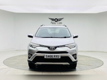 Used Toyota RAV4 2016 for sale - 76744184: Photo