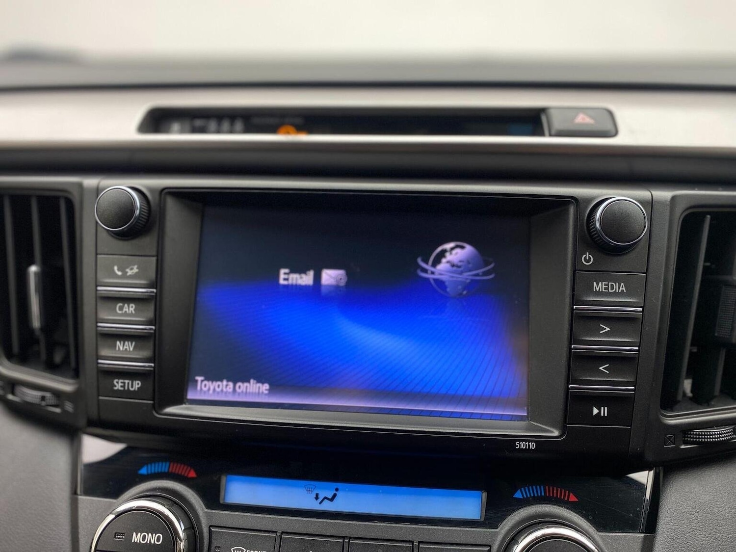 Used Toyota RAV4 2016 for sale - 76744184: Photo 49