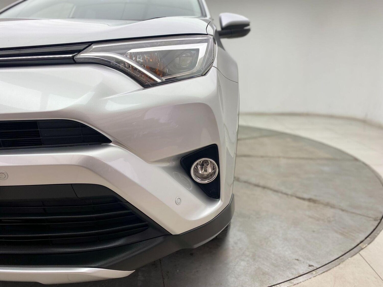 Used Toyota RAV4 2016 for sale - 76744184: Photo 66