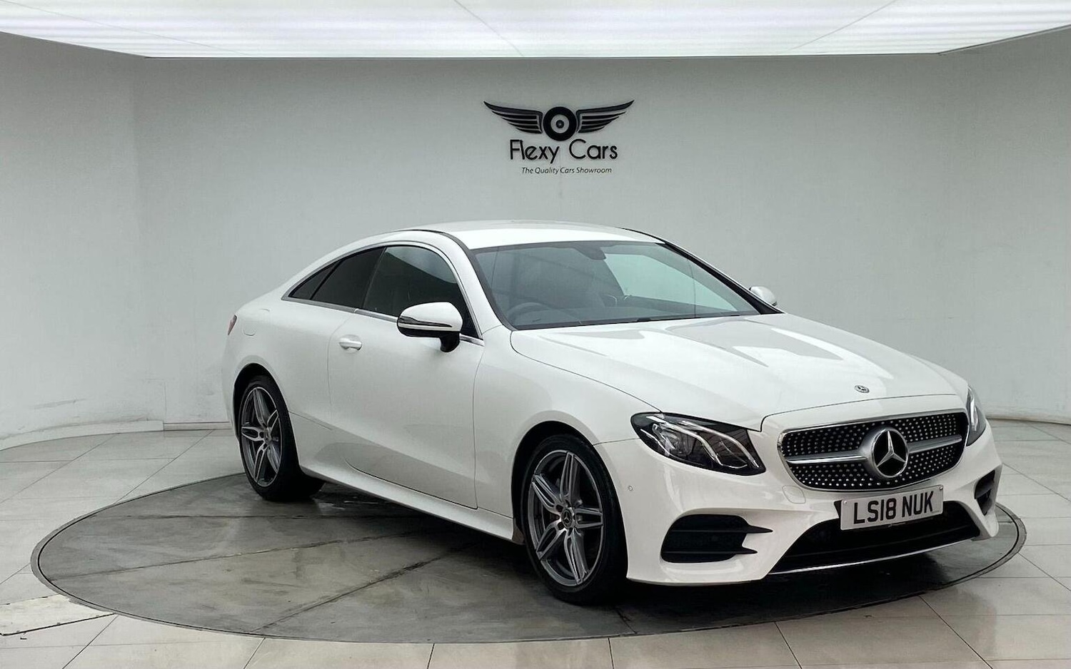 Used Mercedes-Benz E Class 2018 for sale - 77656389: Photo 1