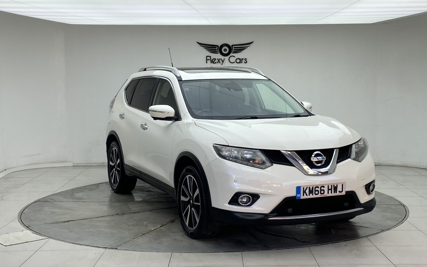 Used Nissan X-Trail 2016 for sale - 76769818: Photo 1