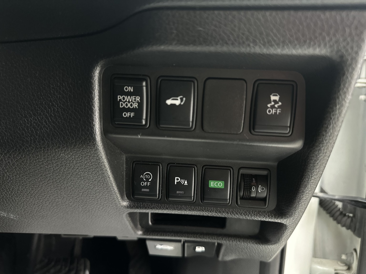 Used Nissan X-Trail 2016 for sale - 76769818: Photo 53