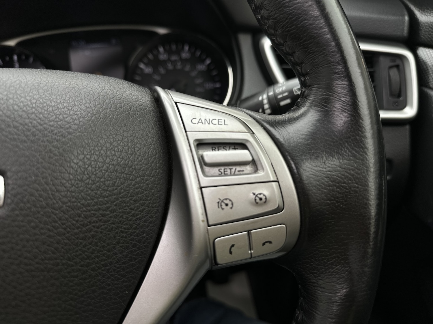 Used Nissan X-Trail 2016 for sale - 76769818: Photo 54