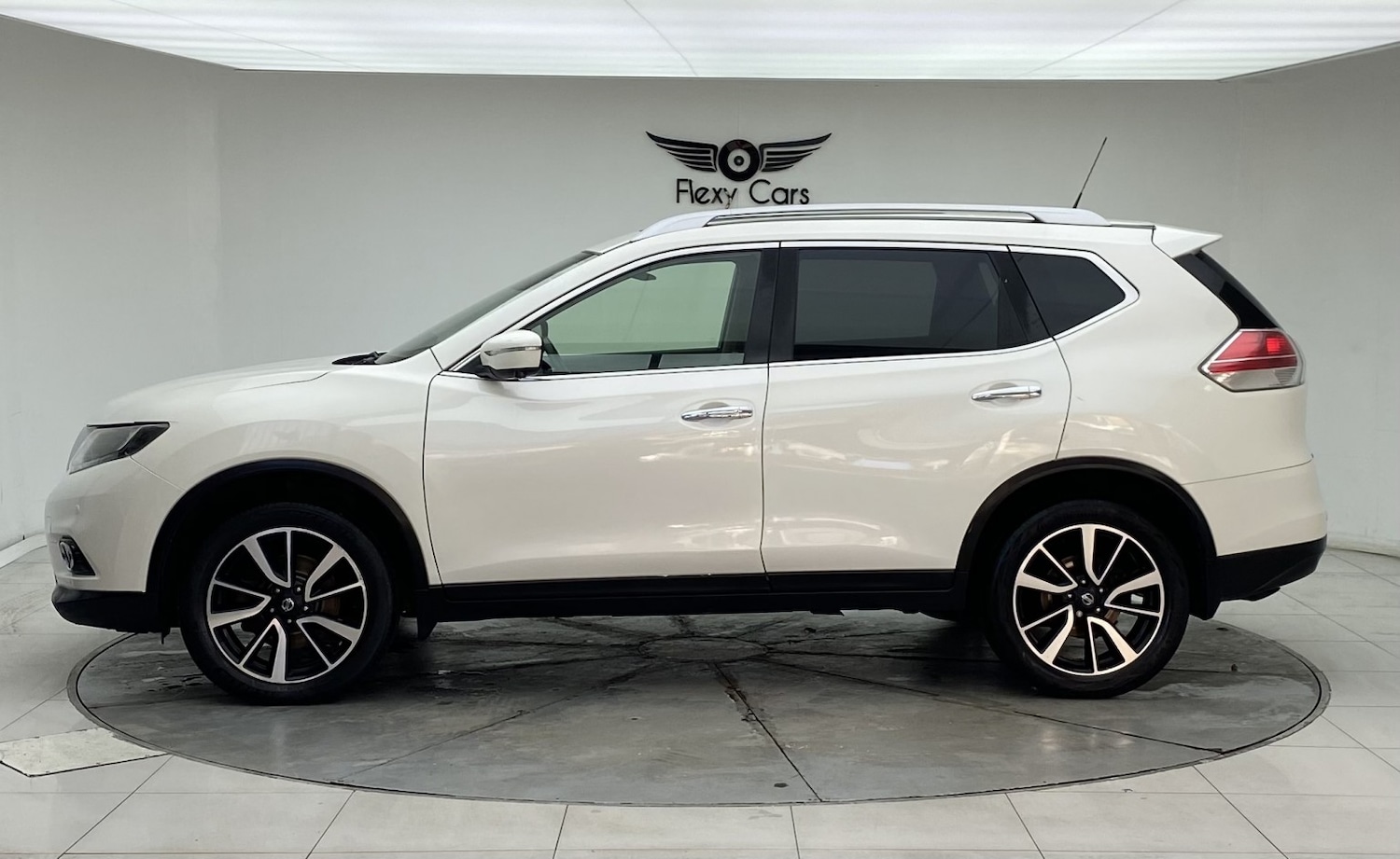 Used Nissan X-Trail 2016 for sale - 76769818: Photo 8