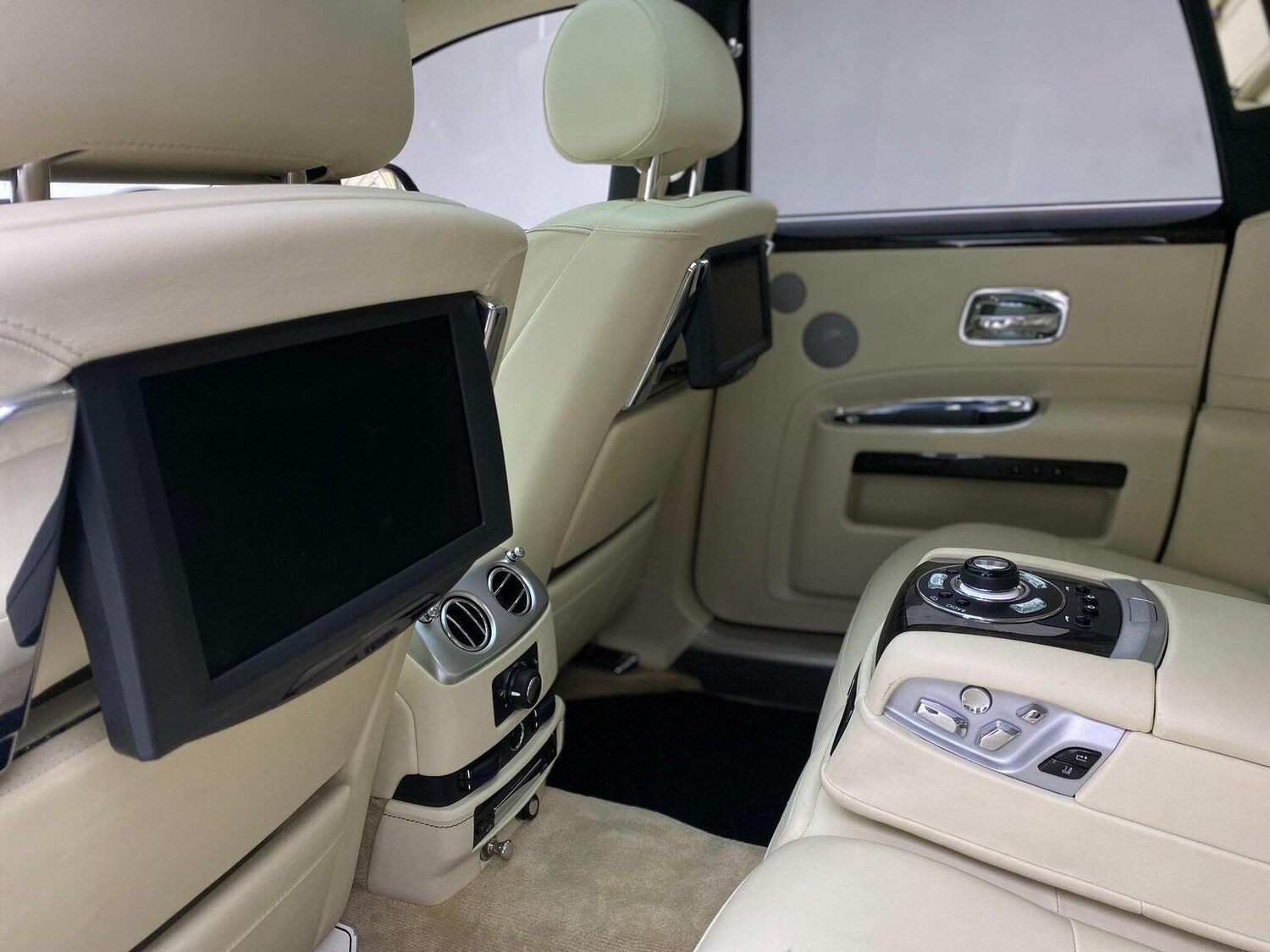 Used Rolls-Royce Ghost 2013 for sale - 76744161: Photo 76