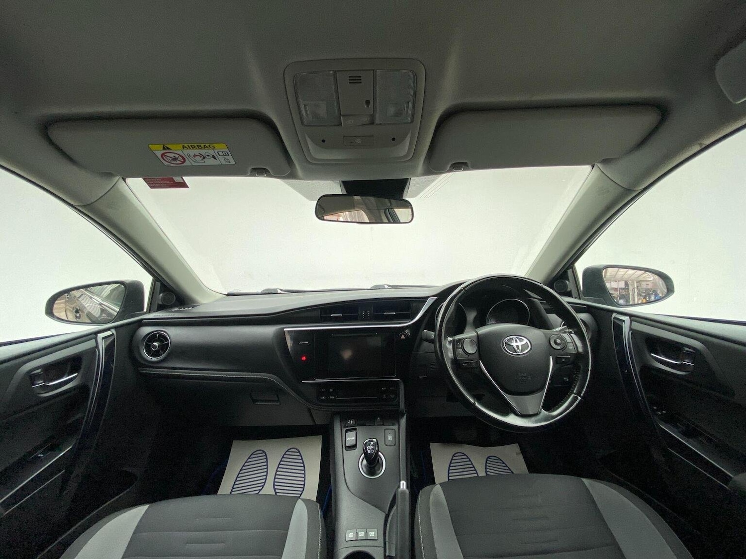 Used Toyota Auris 2017 for sale - 76744170: Photo 27