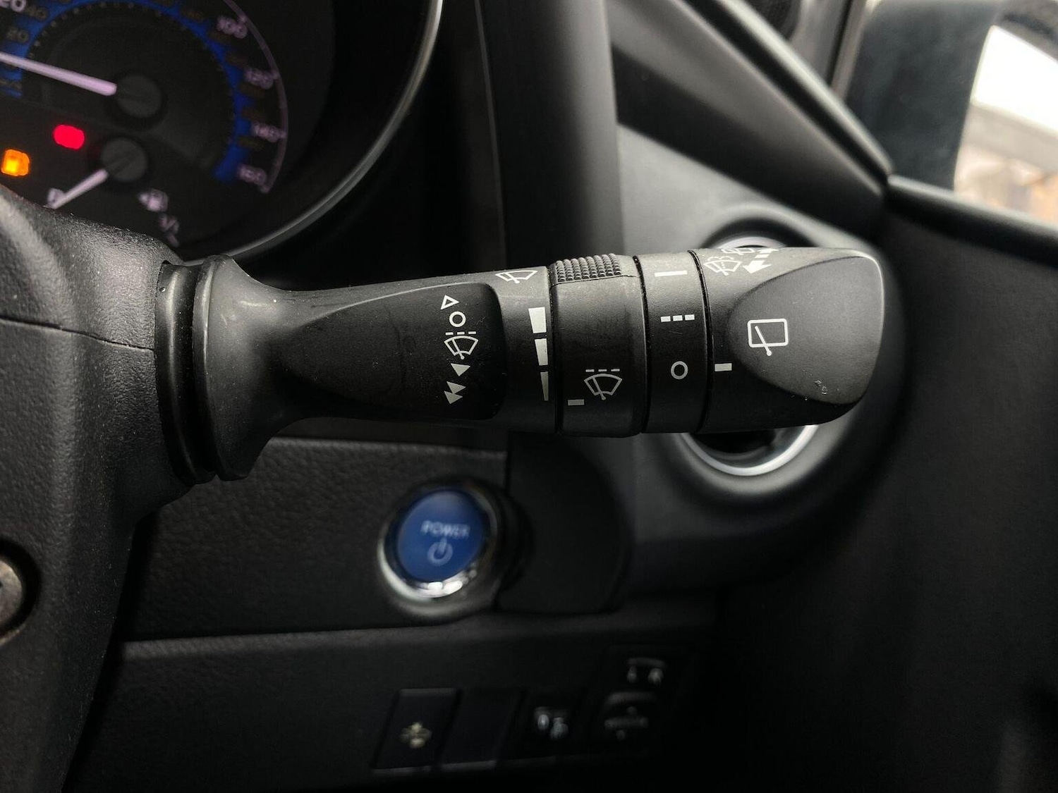 Used Toyota Auris 2017 for sale - 76744170: Photo 37