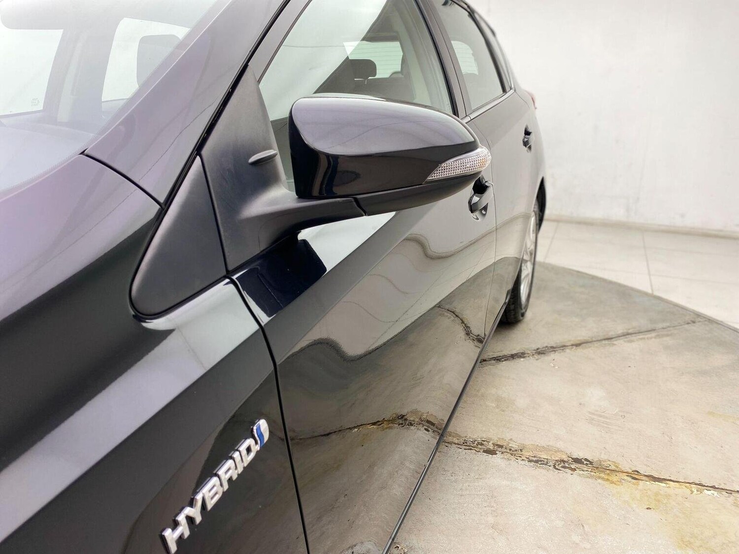 Used Toyota Auris 2017 for sale - 76744170: Photo 52