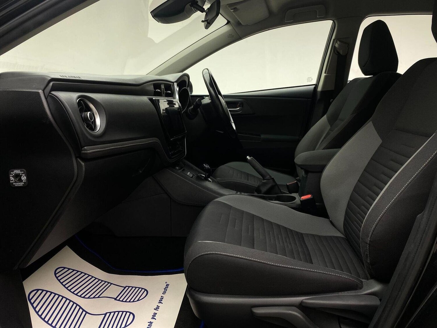 Used Toyota Auris 2017 for sale - 76744170: Photo 55