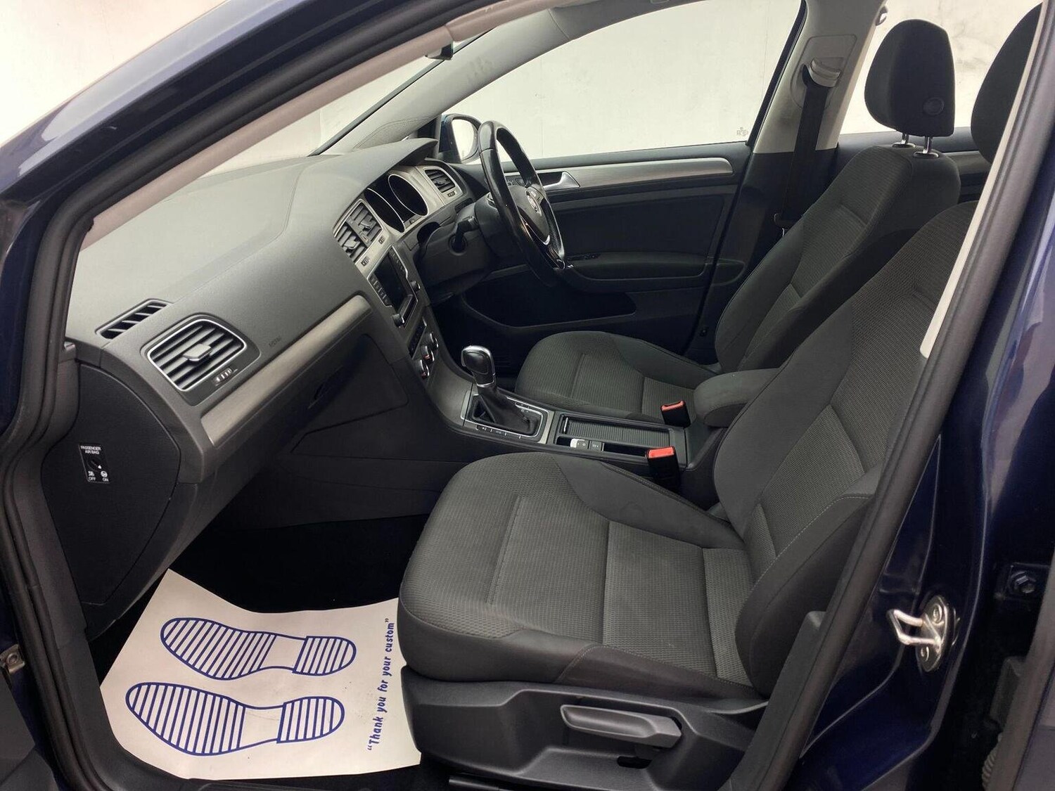 Used Volkswagen Golf 2016 for sale - 76744193: Photo 32