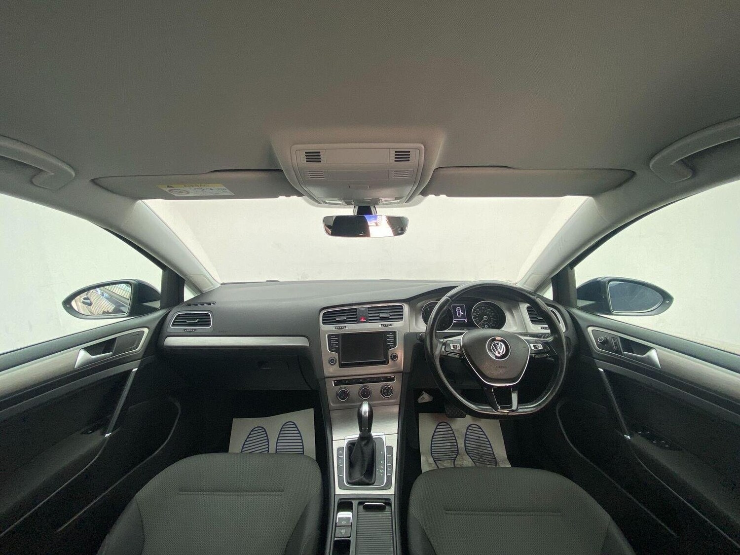 Used Volkswagen Golf 2016 for sale - 76744193: Photo 40