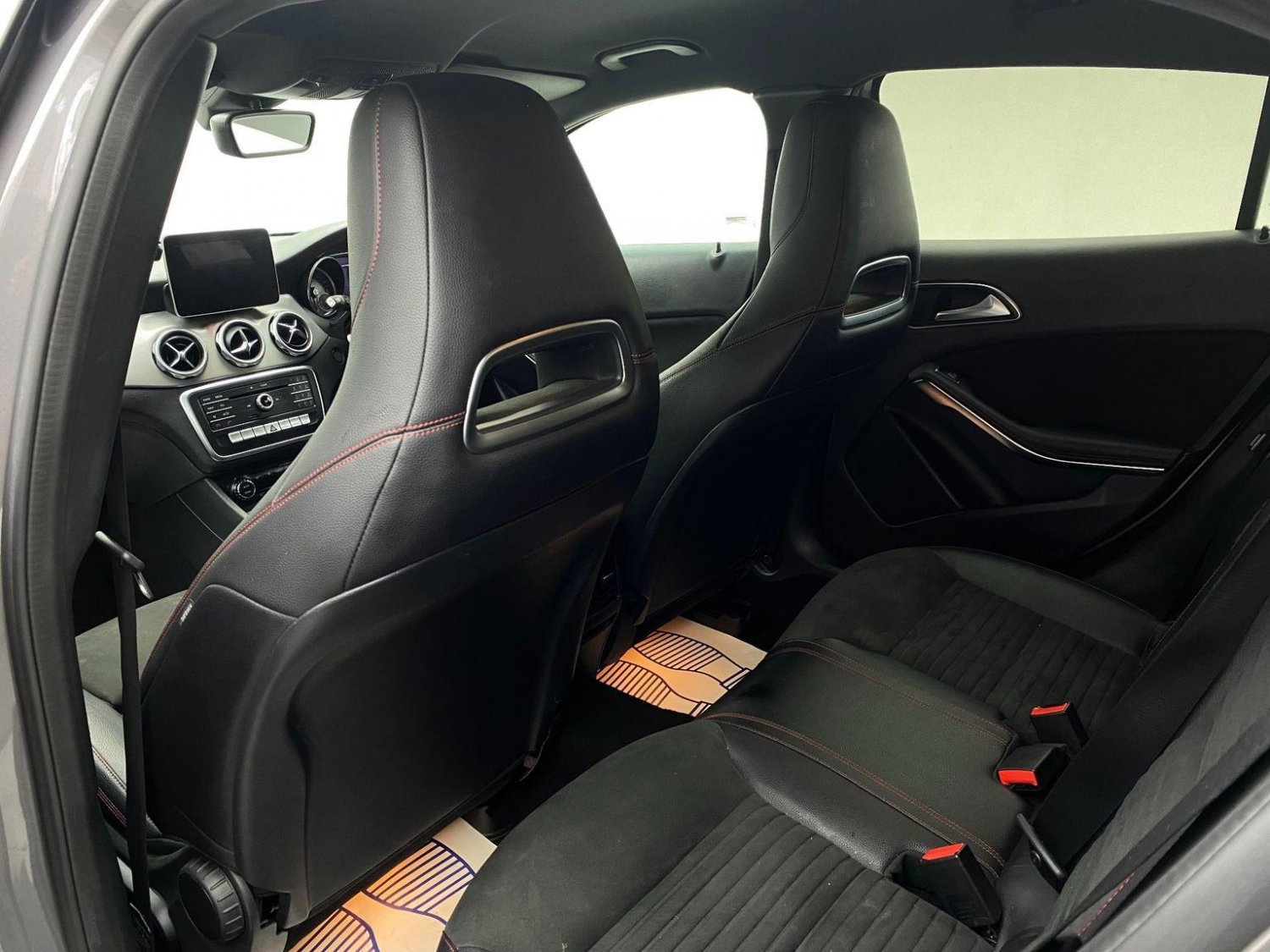 Used Mercedes-Benz GLA 2018 for sale - 76794541: Photo 46